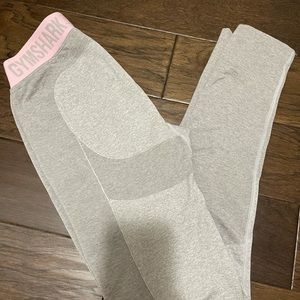 Gymshark Flex contour leggings sizeM in light gray